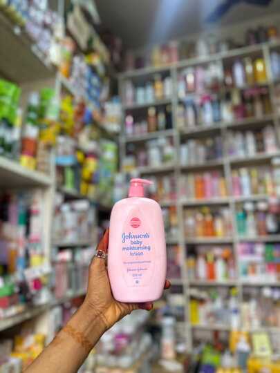 JOHNSON'S LOTION
