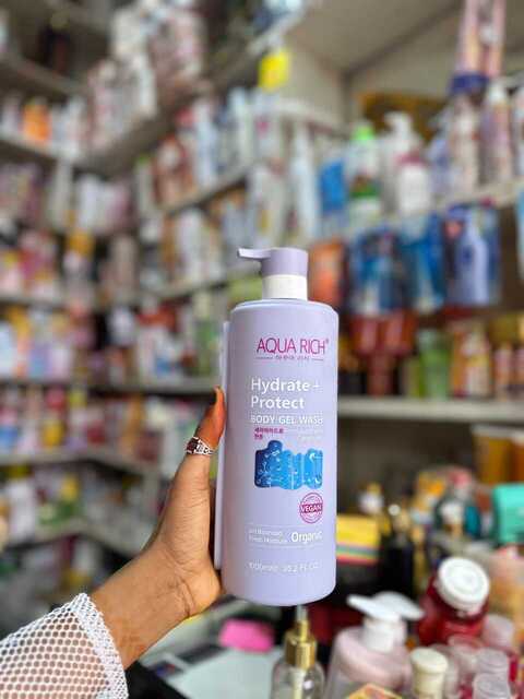 AQUA RICH SHOWER BATH