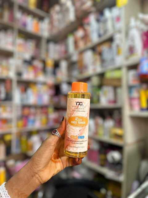 PRETTY COWRY TONER