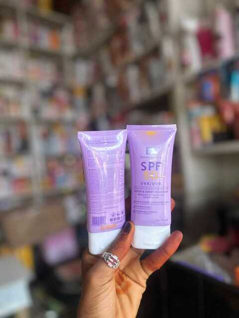 BEAUTY ROUTINE SUNSCREEN
