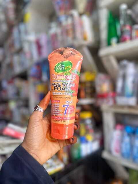 VEET GOLD FACEWASH