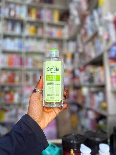 SIMPLE TONER